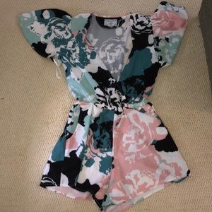 Premonition romper from revolve size XS. Worn 1-2.